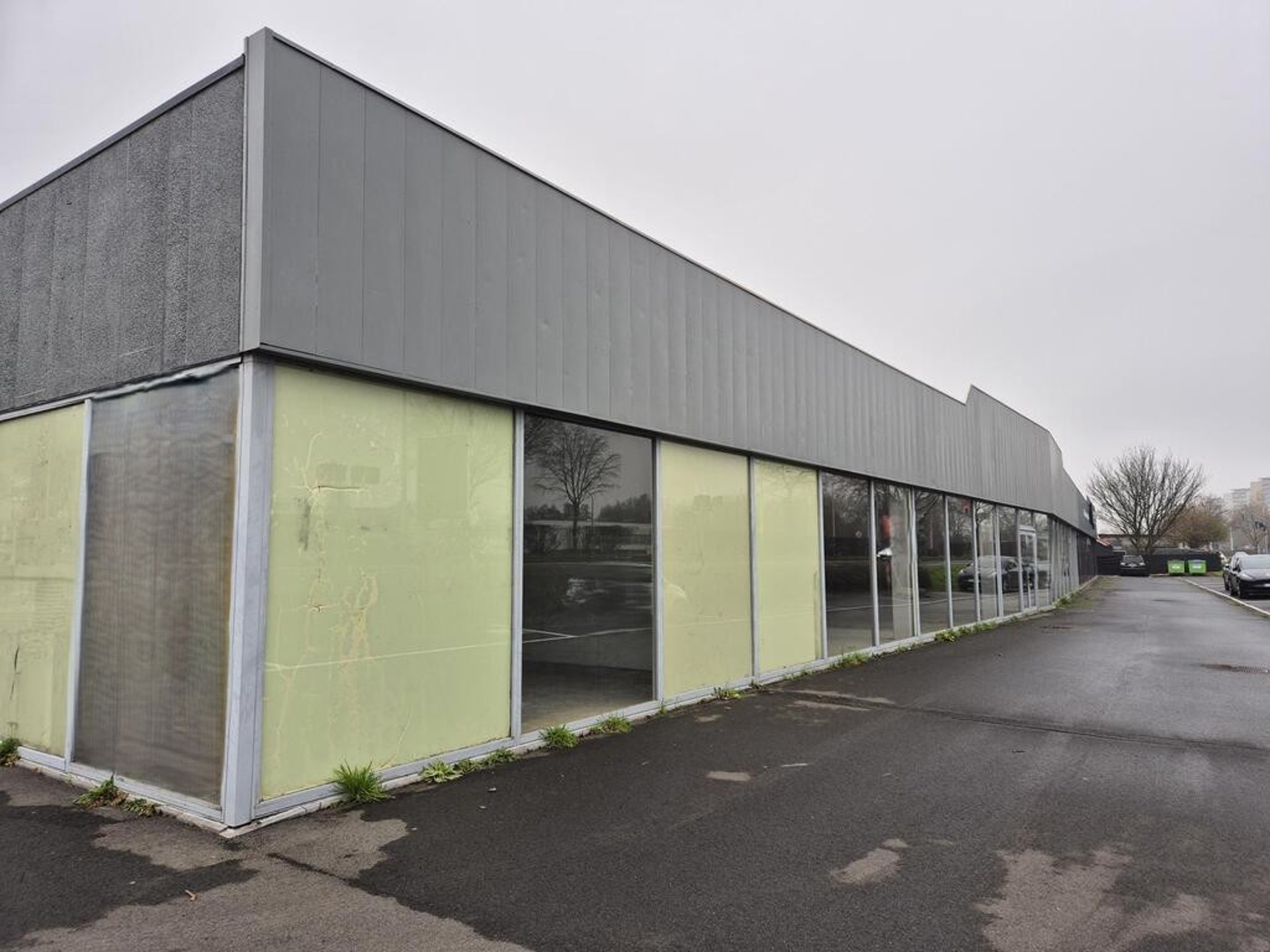 Winkelruimte 615m² met zichtlocatie op de N16 met ruime parking - foto 5