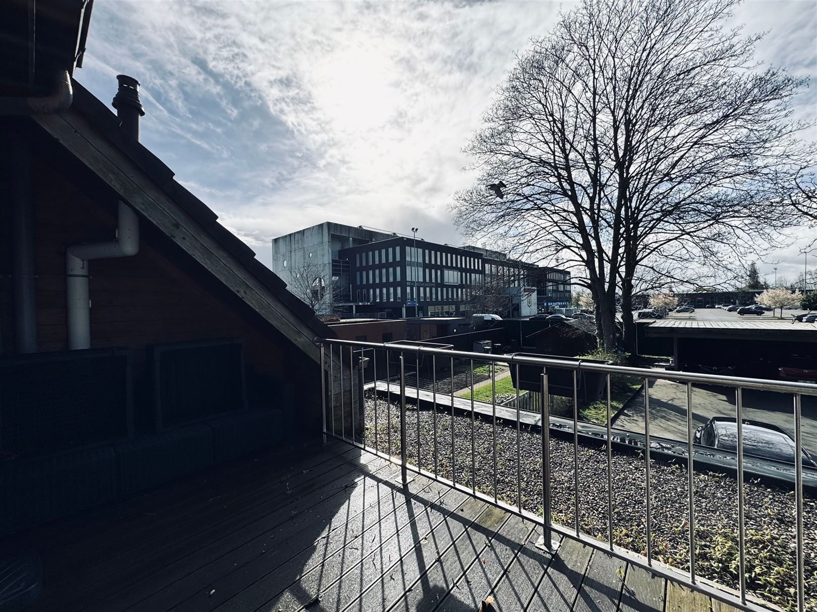 Instapklaar recent appartement met autostaanplaats - foto 4