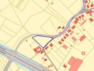 Weide te koop in Erembodegem!Dit perceel heeft een totale oppervlakte van zo'n 2.400 m² en is gelegen in agrarisch gebied. De grond is verpacht en is...