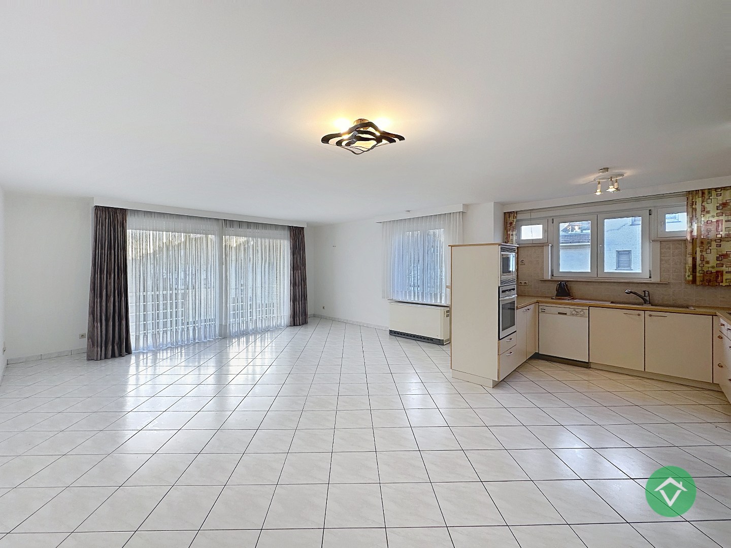 Zonnig 2-slaapkamerappartement op topligging in Middelkerke - foto 2