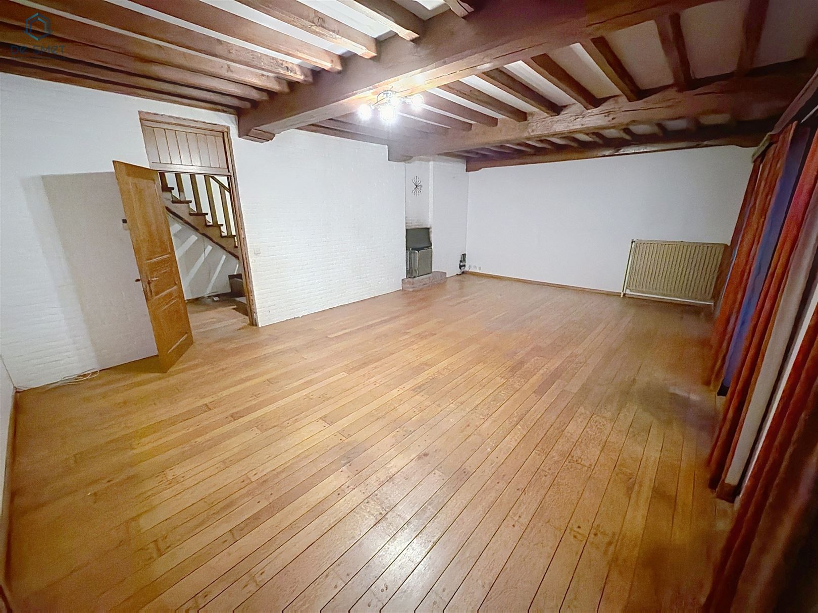 Renovation property with 4 bedrooms, garage and garden in a prime location in Denderleeuw - photo 3