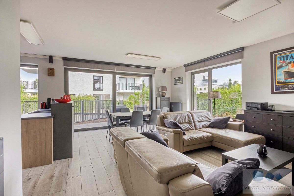 Prachtig gelijkvloers appartement met 2 slks, zonneterras en garage - foto 5