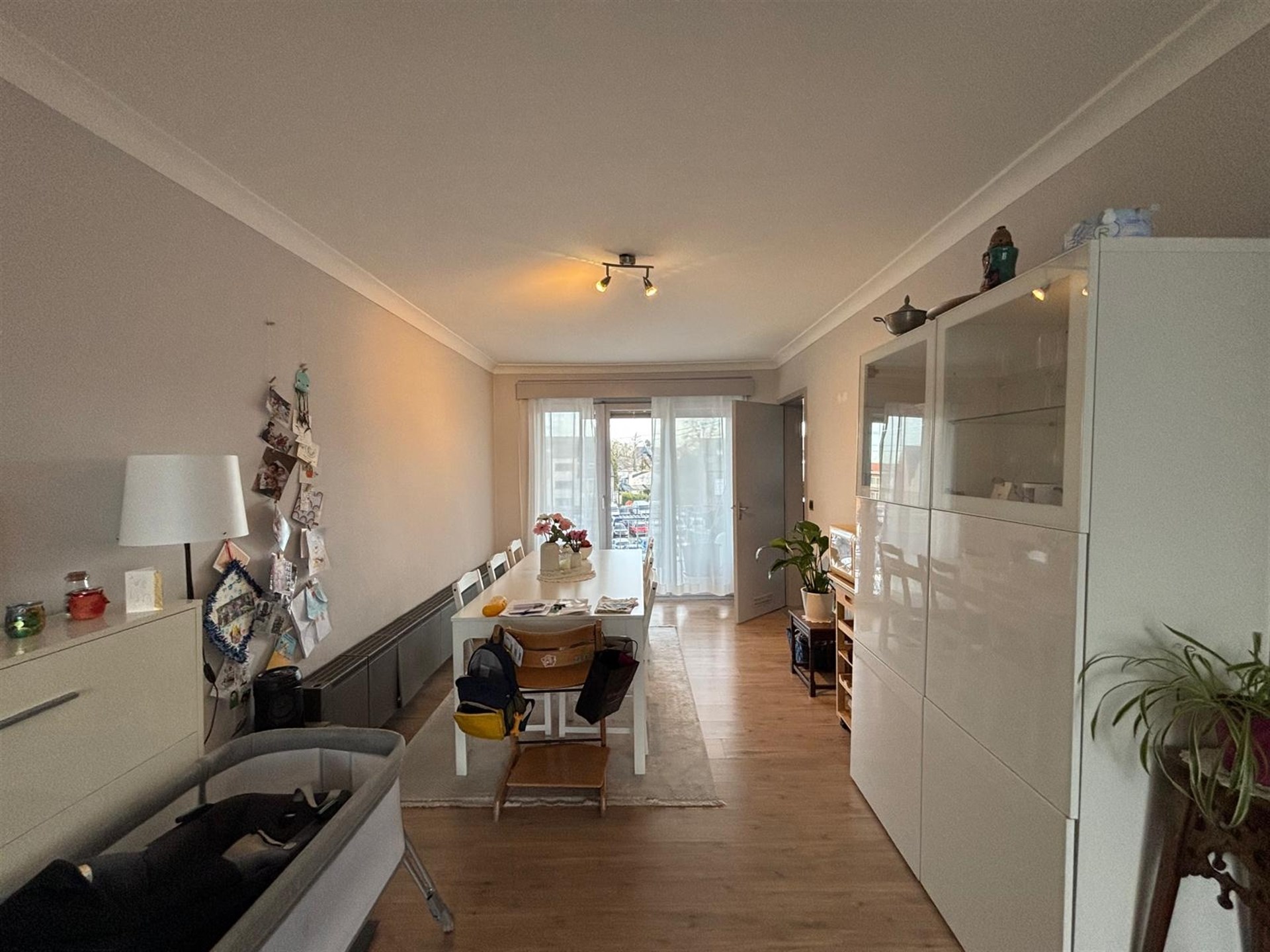 Ruim appartement met twee slaapkamers en terras - foto 4