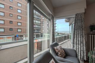 Dit zuidgericht appartement in de residentie Melrose biedt een lichtrijke en gezellige leefruimte met directe toegang tot het terras, waar u...