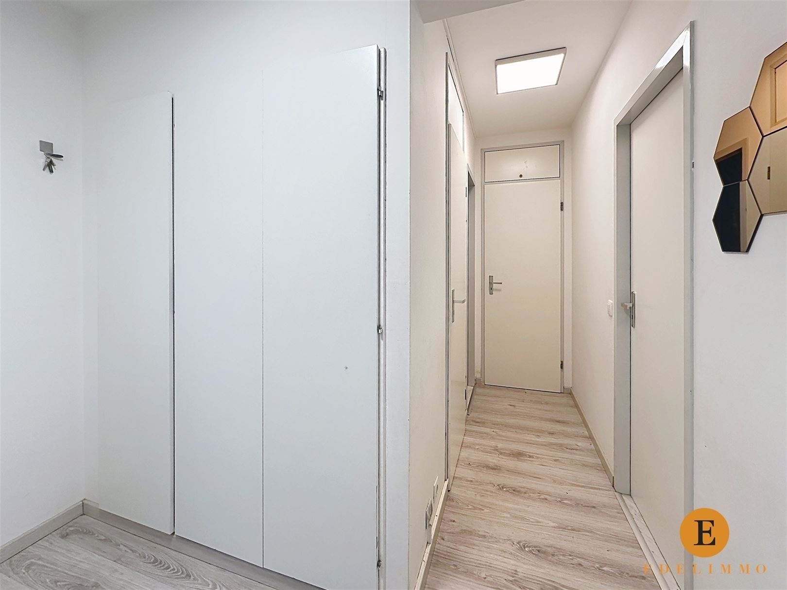 Interessante opbrengsteigendom met mooi uitzicht over Sint-Niklaas. - foto 5