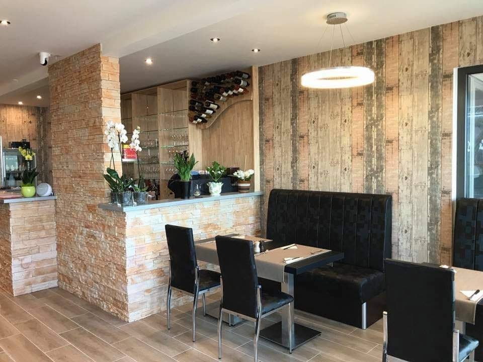 Vernieuwde Handelszaak met Ruim Terras op de Zeedijk - foto 5