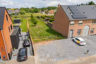 Voor meer info en foto’s, surf naar www.swevers.be –Op zoek naar een rustig gelegen bouwgrond met veel potentieel? In de Hoogveldstraat, net buiten...