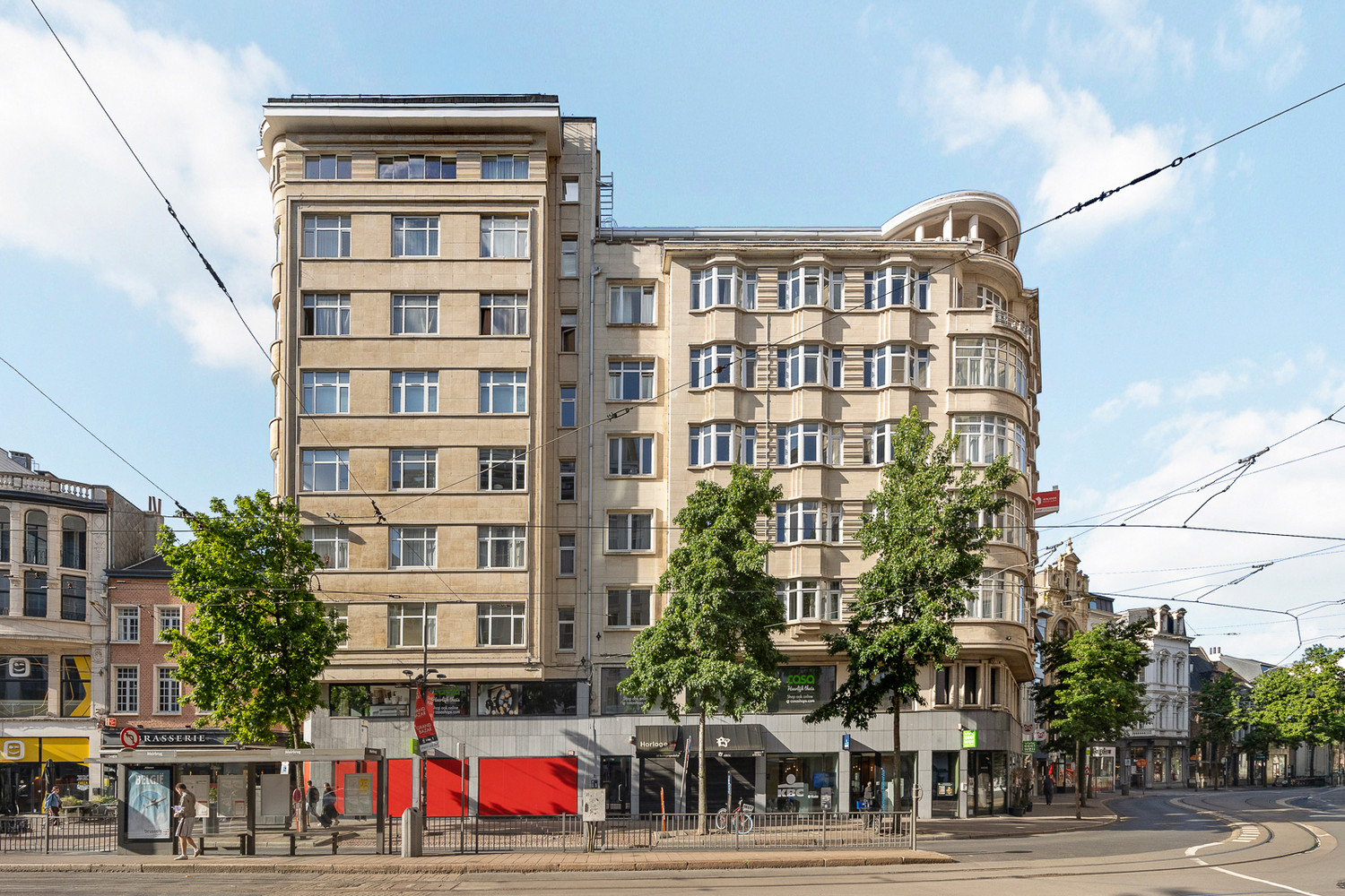 Stijvol en energiezuinig wonen in hartje Antwerpen, onder de iconische Boerentoren - 2 slk en 2 badk! - foto 3