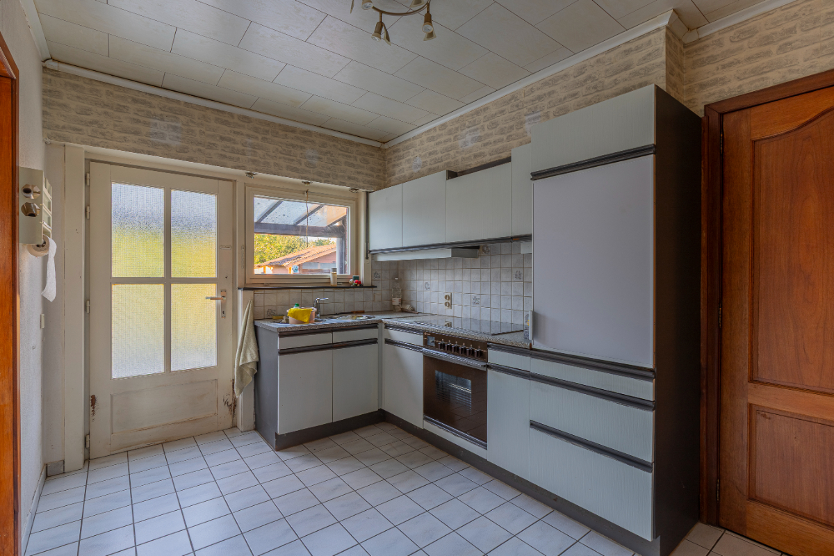 Zeer goed gelegen bungalow op wandelafstand van het centrum, station en de scholen van Dendermonde - foto 4