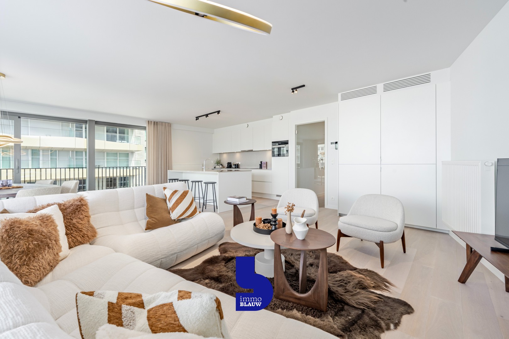 Exclusief hoekappartement in de prestigieuze Crystal Residence met uniek zeezicht - photo 3