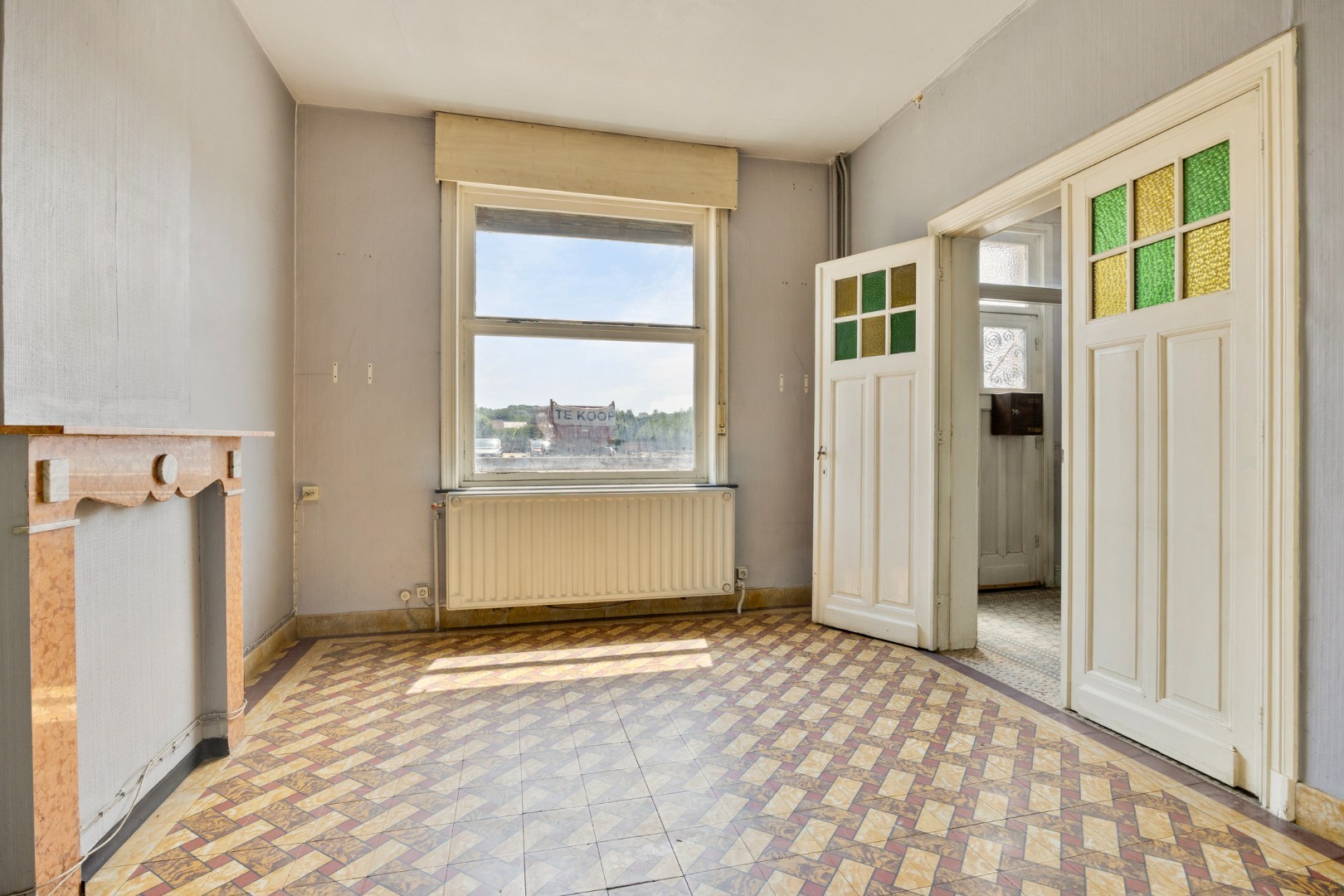 Ruime te renoveren woning met 3 slaapkamers in Lubbeek met doorgang langs het perceel van de buren. EPC: 736 KWH/m² - foto 5