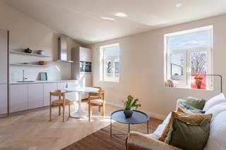 Dit instapklare appartement maakt deel uit van een recente totaalrenovatie waarbij zowel het gebouw als de appartementen volledig werden vernieuwd...