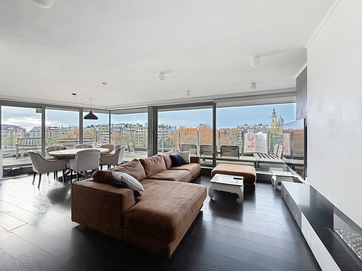 Ruim appartement met 3 slaapkamers te huur in hartje Gent - foto 3