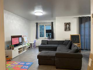 Dit prachtige standaard appartement in Melle is perfect voor iedereen die op zoek is naar een comfortabele en moderne woning. Met een ruim...