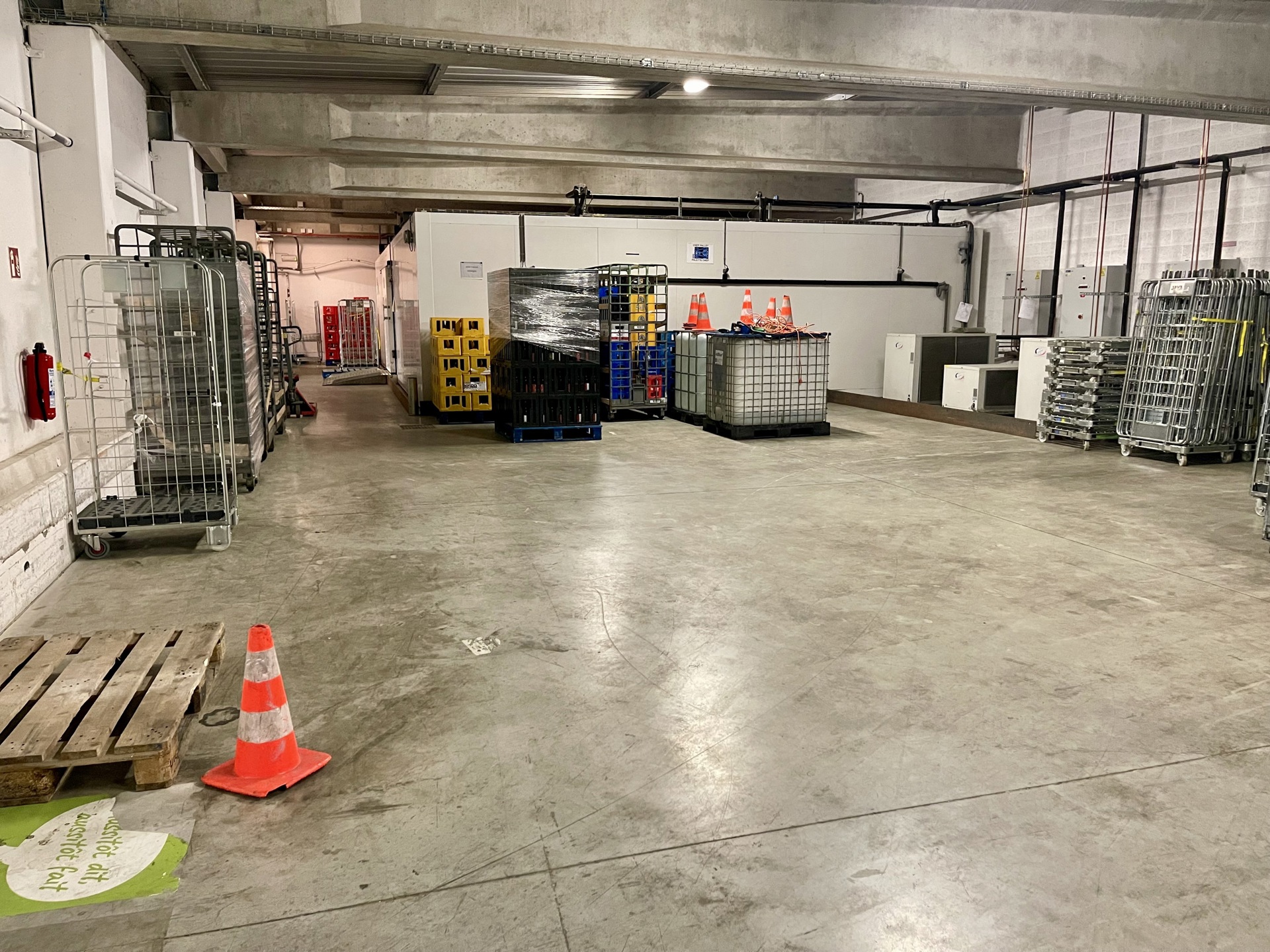 Industrieel gebouw te huur in uitstekende staat – 1.400 m² - foto 3