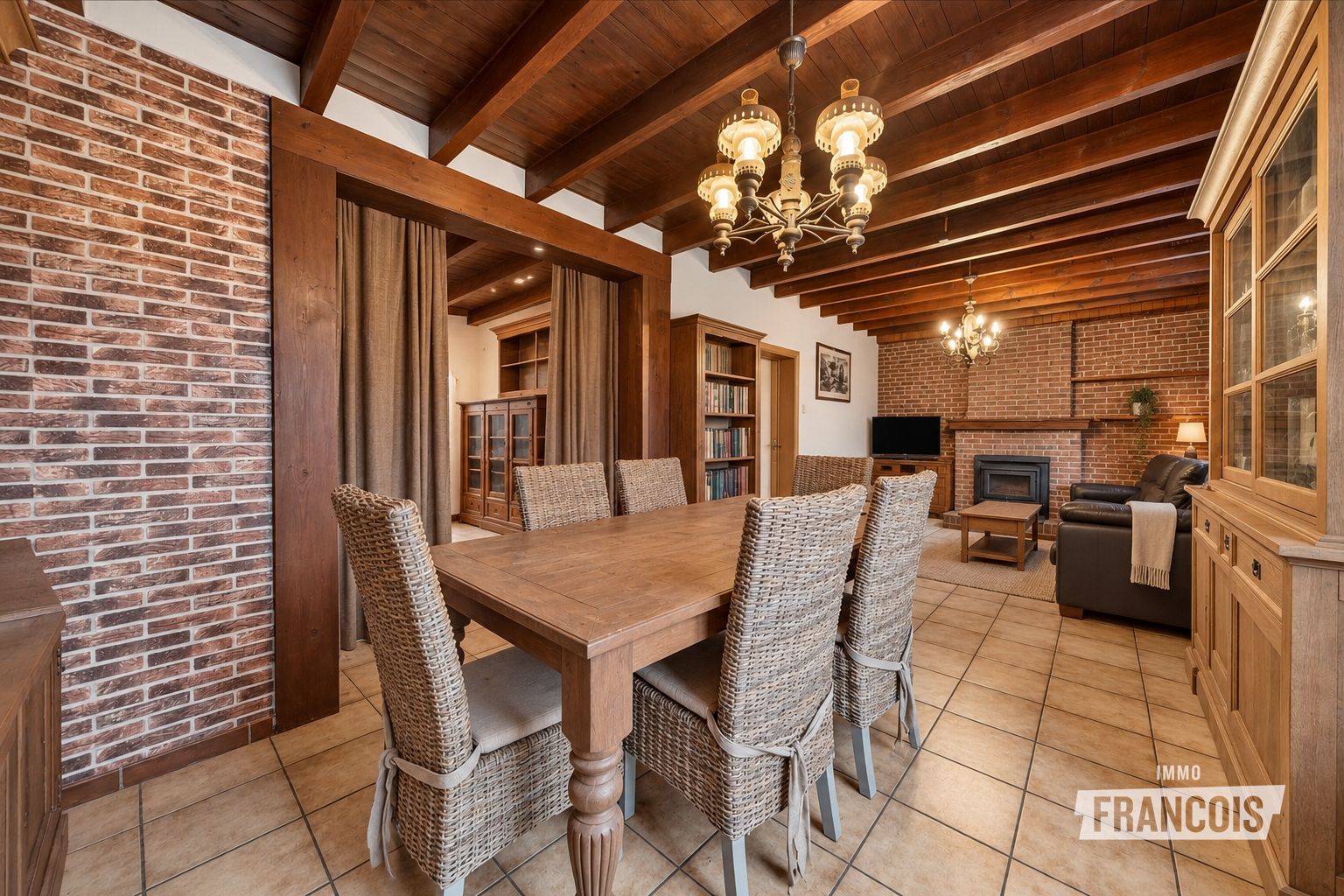 Landelijk wonen in alle rust op een ruim perceel van 2.295 m² in Merkem. - foto 3