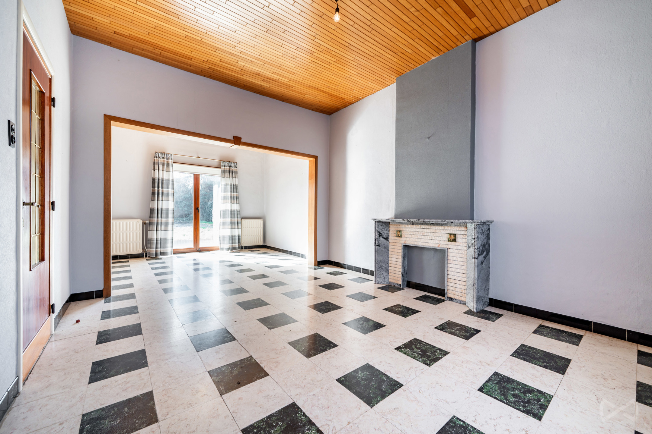 House for sale in Leuze with 5 bedrooms - photo 2