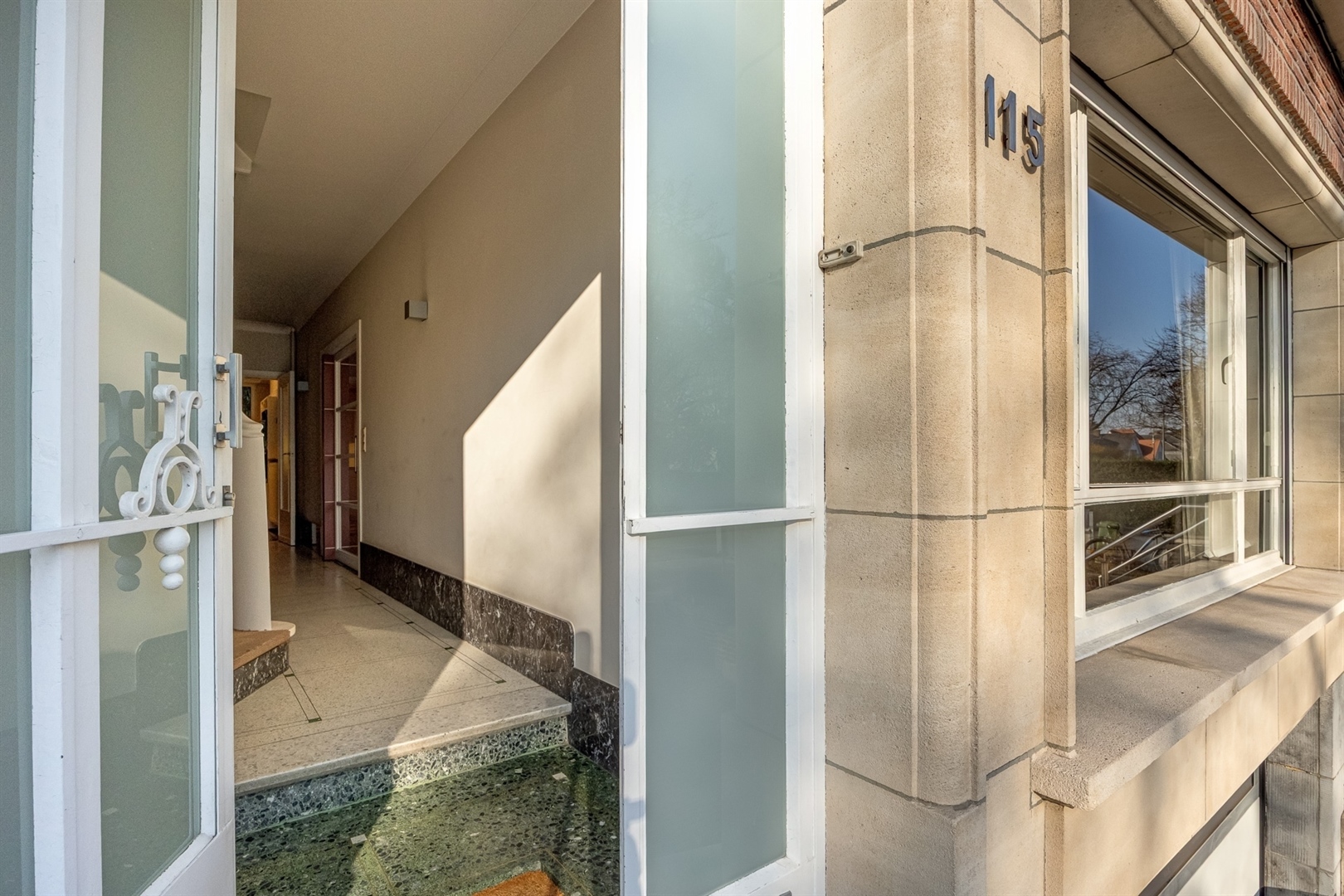 Groenenborg ∣ Stijlvol ingerichte woning  - foto 2