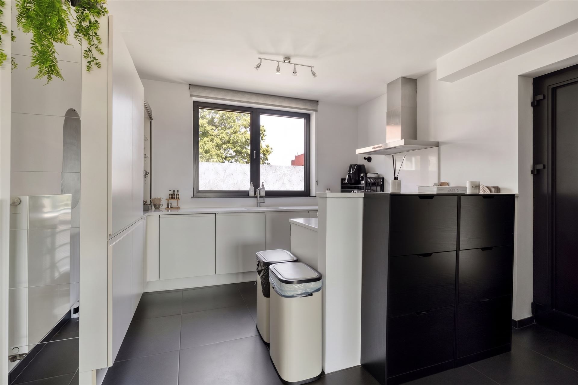 Duplex met 2 slaapkamers, terras en garage.  - foto 5