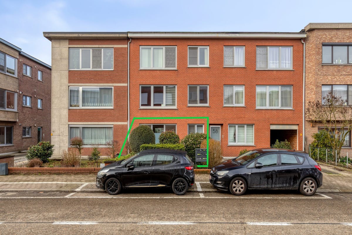Gelijkvloers appartement met garage te koop in Kapellen - foto 1