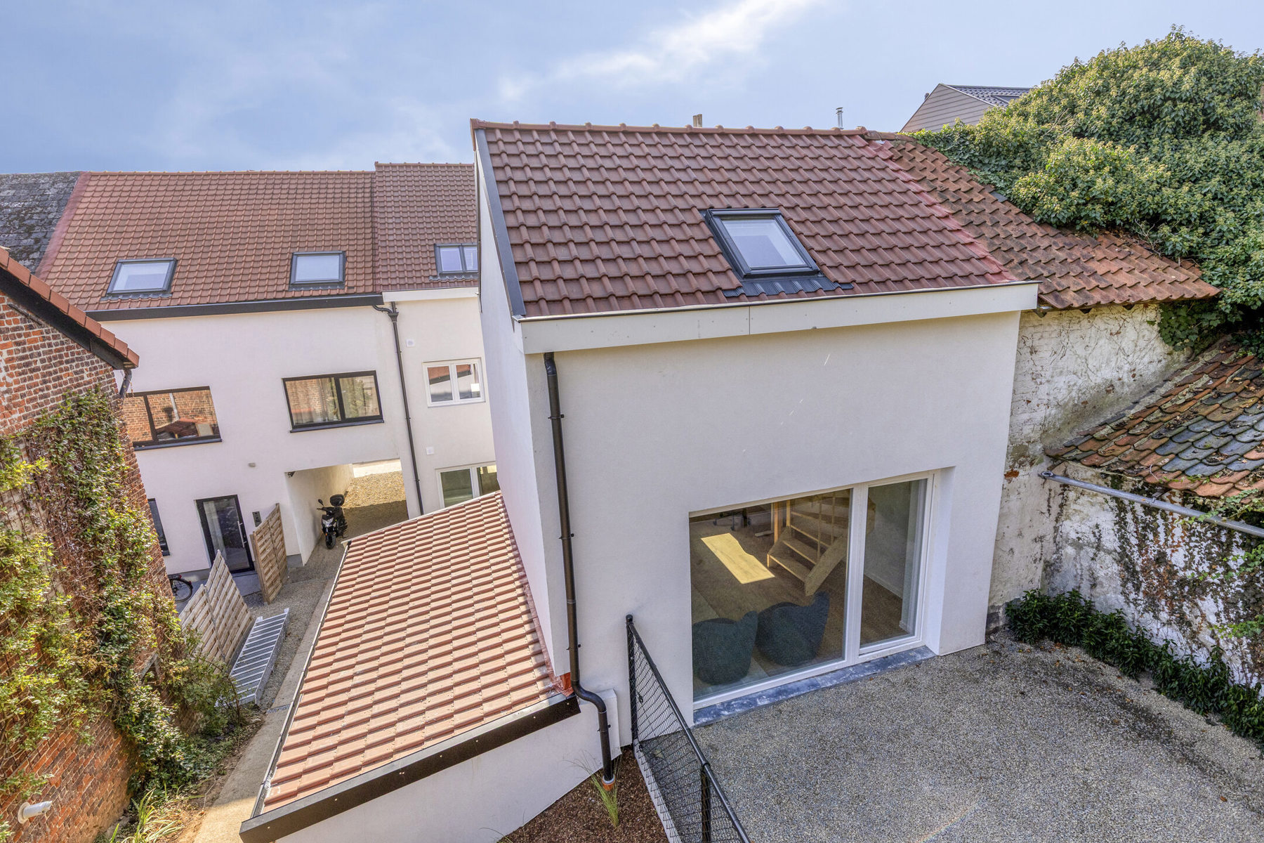 House for sale in Leuven with 5 bedrooms - photo 2