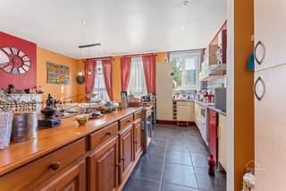 Espace, confort et emplacement - un appartement unique au cœur d'Ostende !Bienvenue dans cet appartement exceptionnellement spacieux et économe en...