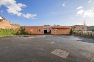 Commercial à louer à Alost