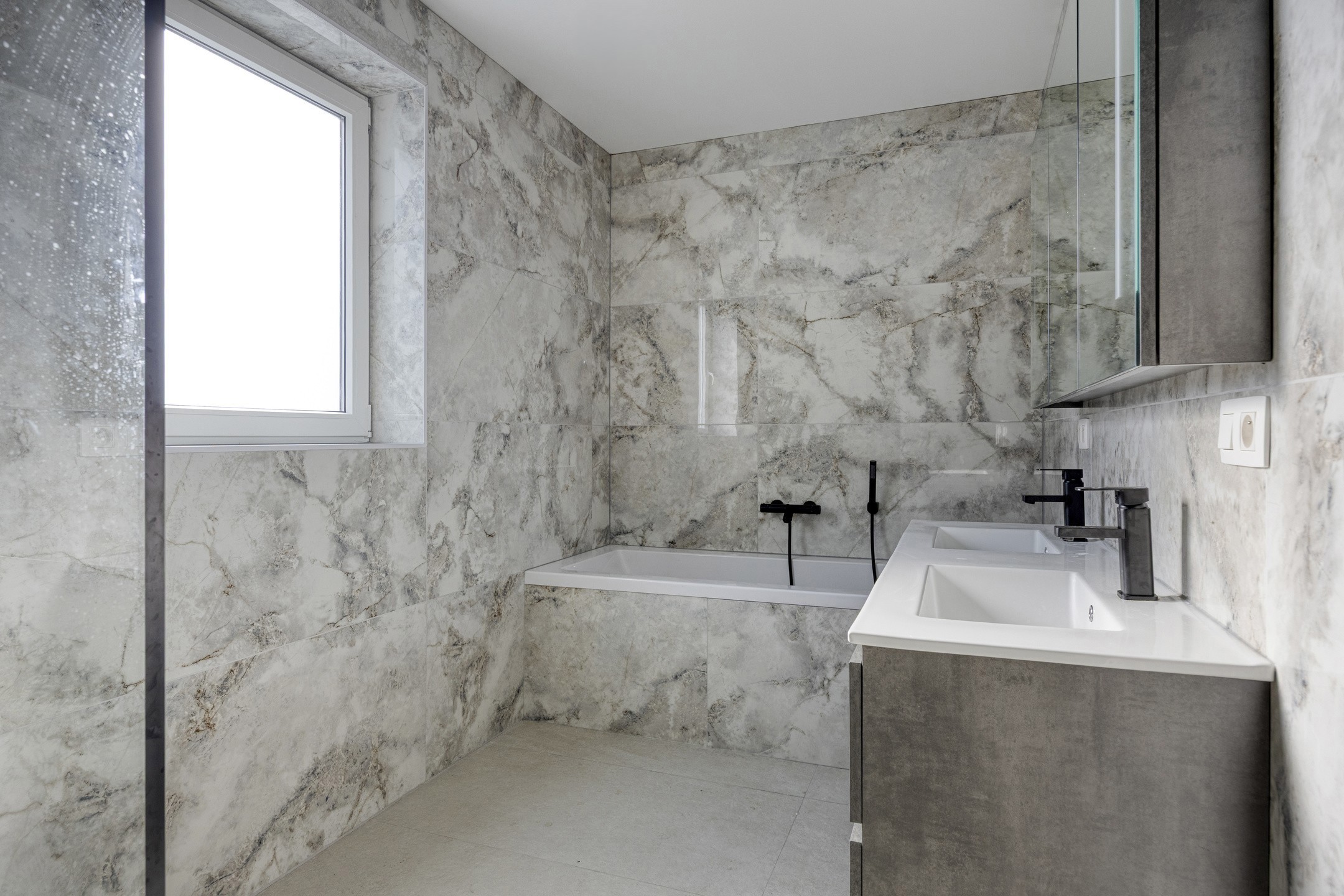 HUURKOOP: Nieuwbouwwoning met 4 slaapkamers, garage en tuin - foto 3