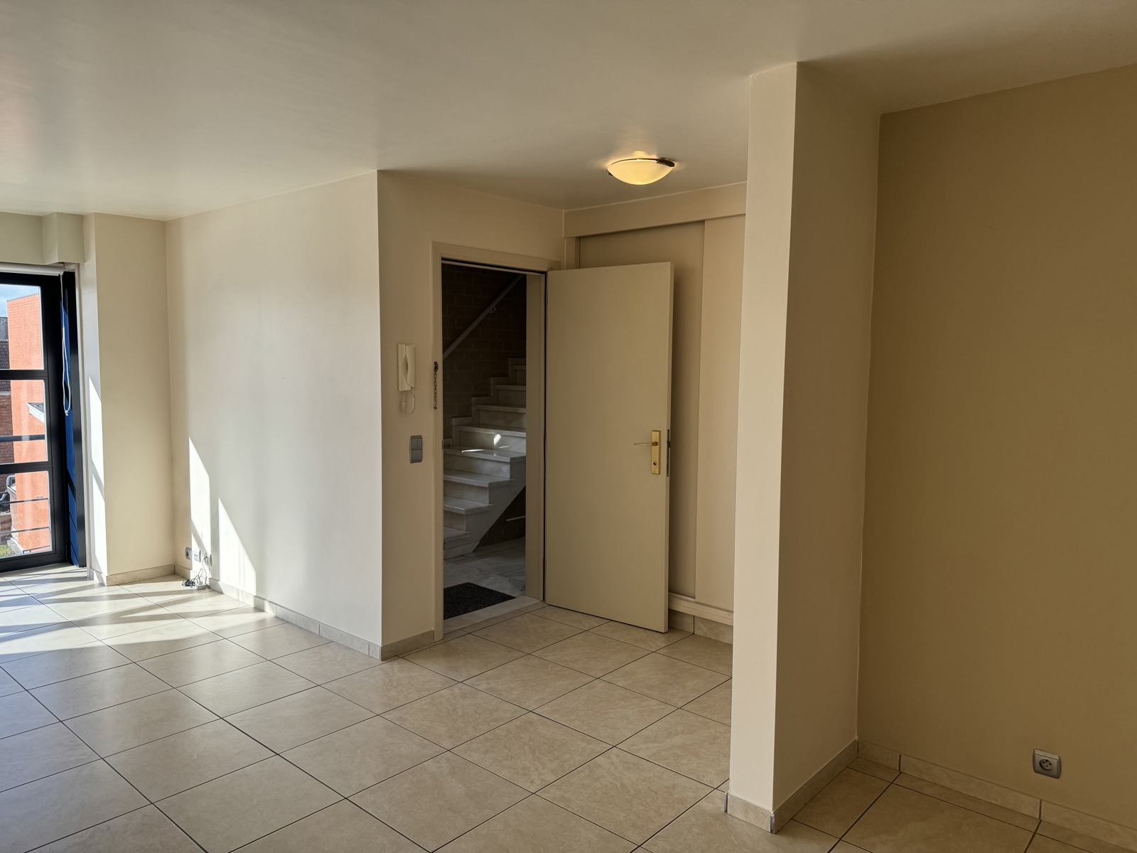 Appartement à louer à Grammont avec 2 chambres - photo 4