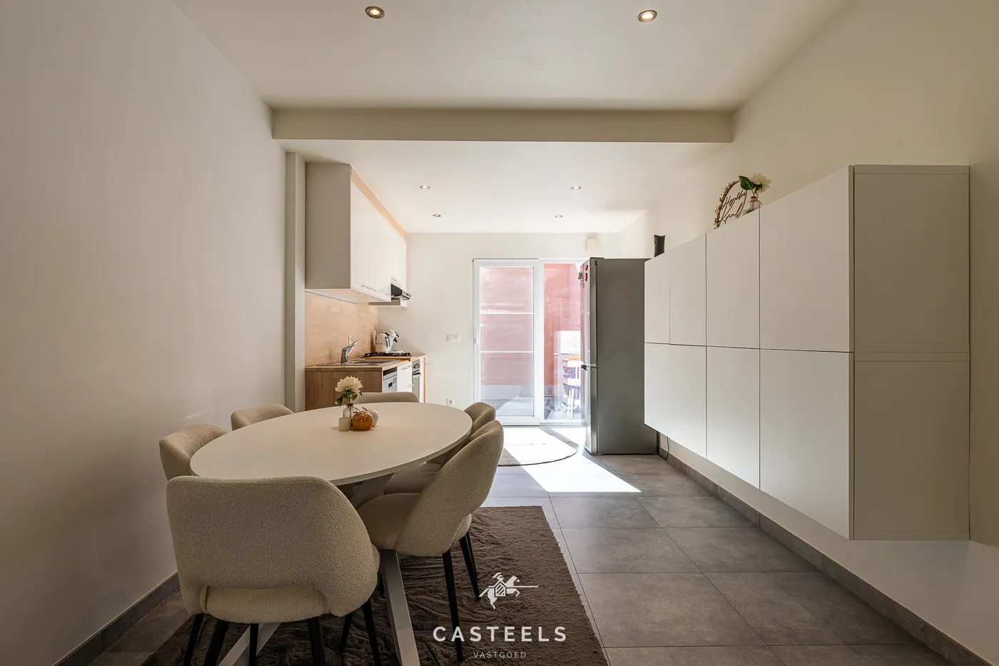 Maison de rangée rénovée à vendre à Mariakerke - photo 5