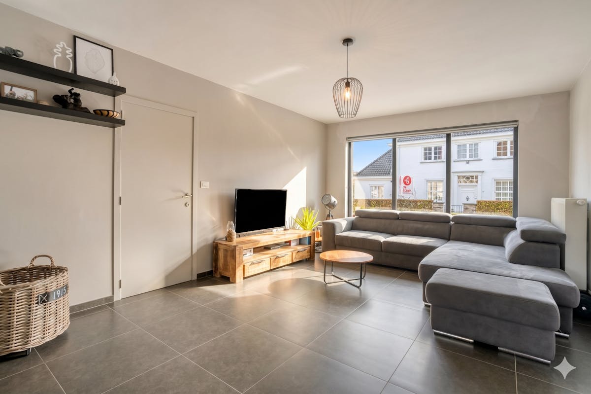 Moderne en instapklare gezinswoning met tuin in Koolskamp - foto 5