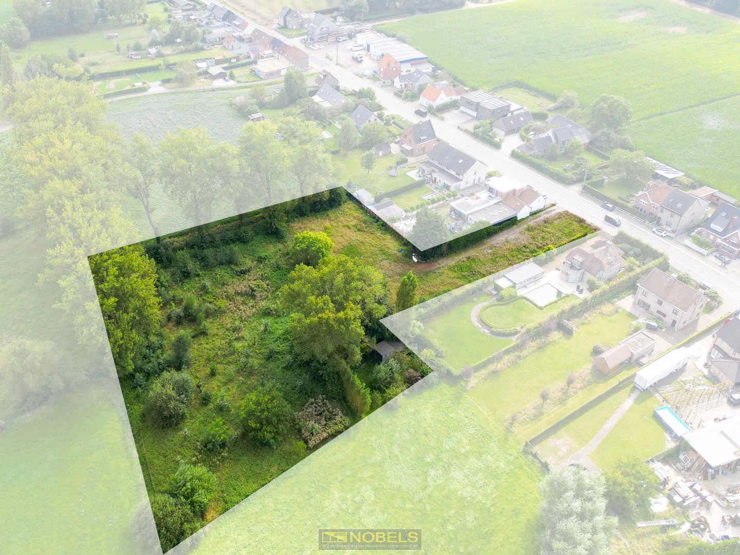 Te koop, projectgrond (6.926m²) voor commerciële activiteit en/of wonen te Merelbeke - photo 1