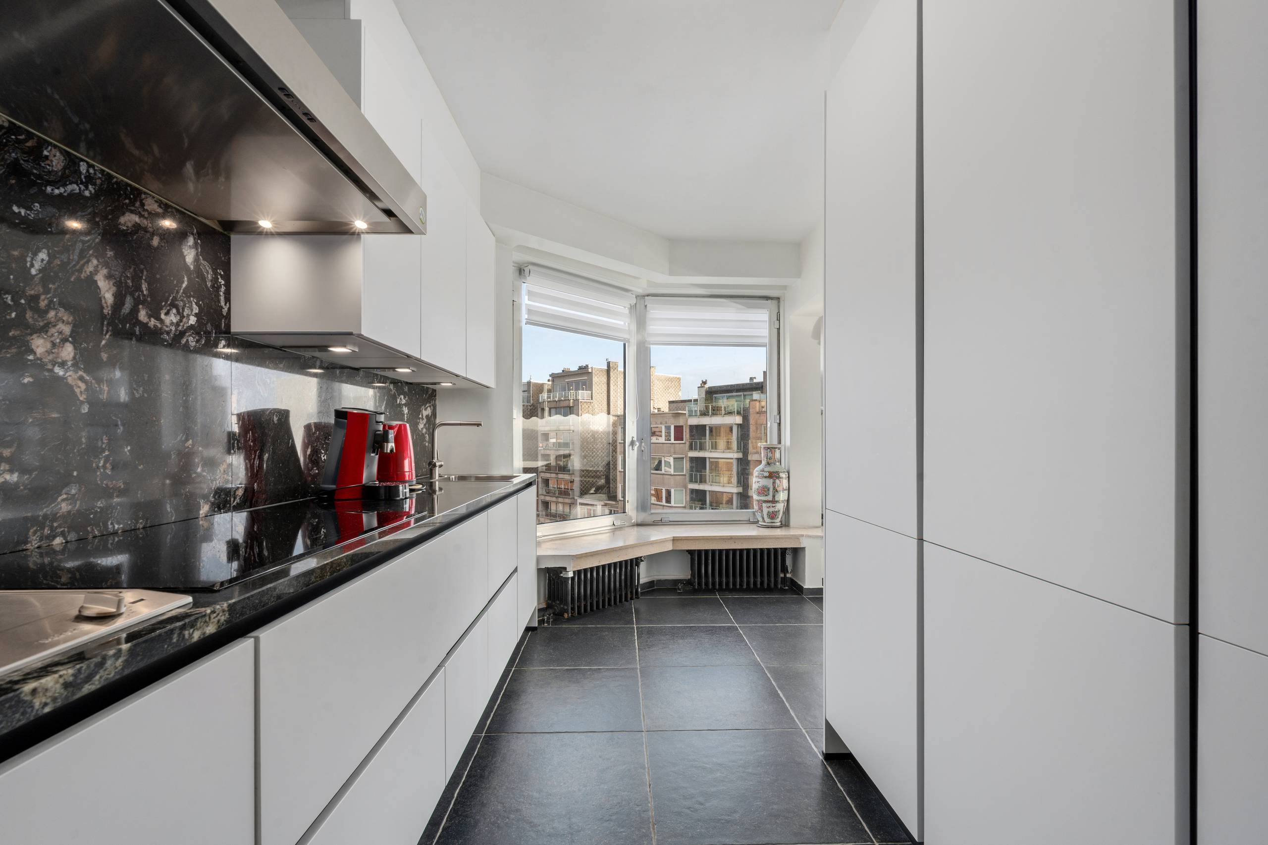 Instapklaar 3-slaapkamer appartement te koop in De Panne - foto 5