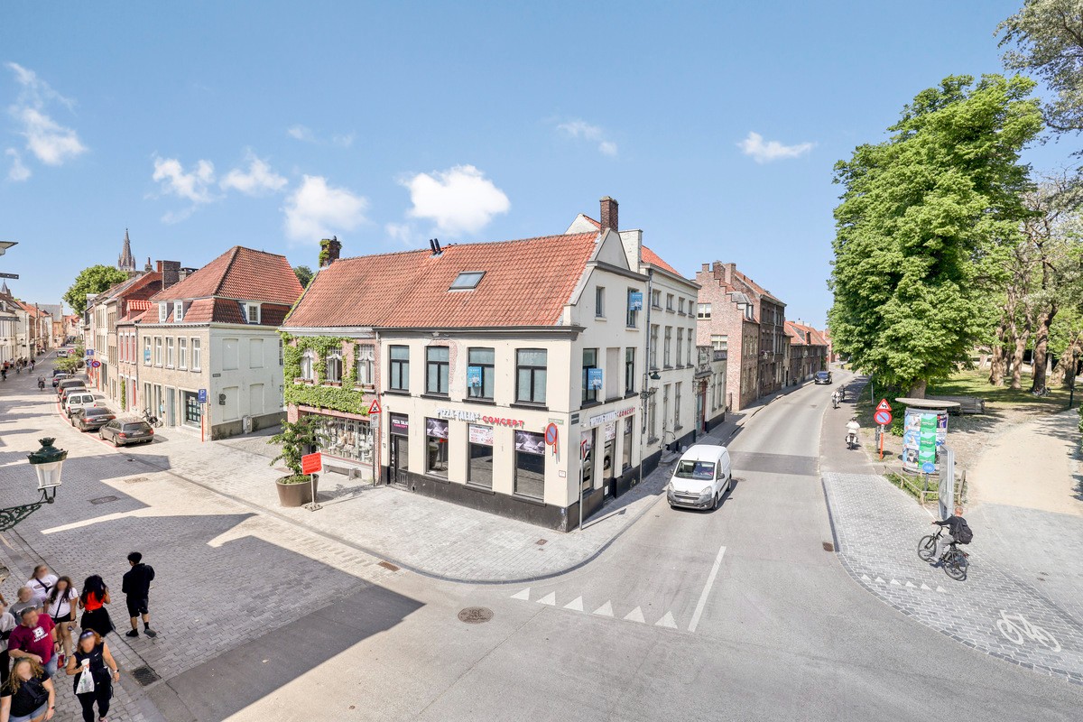 HANDELSPAND met WOONST te BRUGGE - foto 2