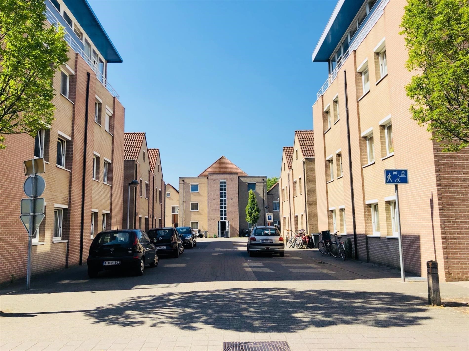 HERVERKOOP aan TOP voorwaarden - Studio te koop in centrum Lokeren - foto 3