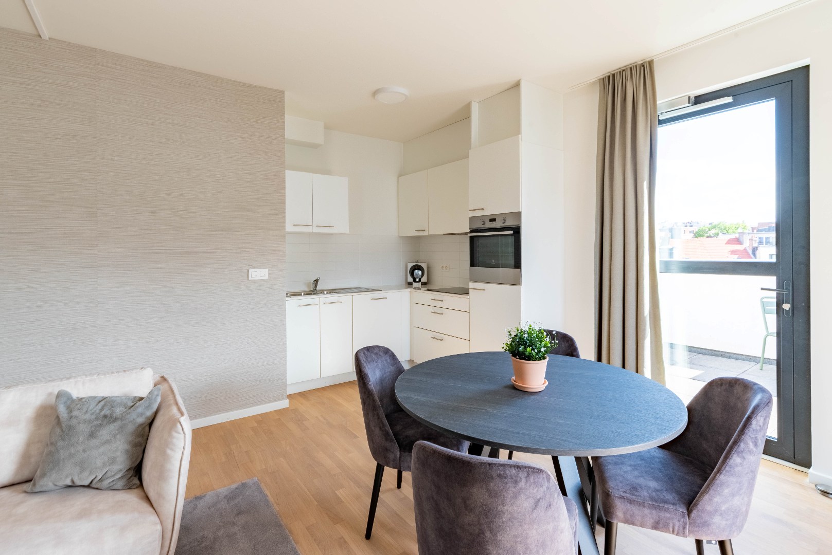 Apartment for rent in Antwerp with 2 bedrooms - photo 3
