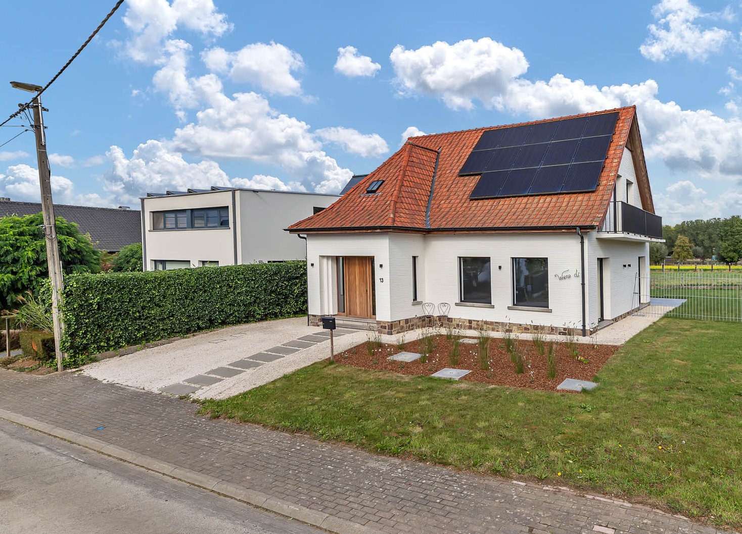 Prachtige woning met 3 slpks, tuin en garage in Zandbergen - foto 2