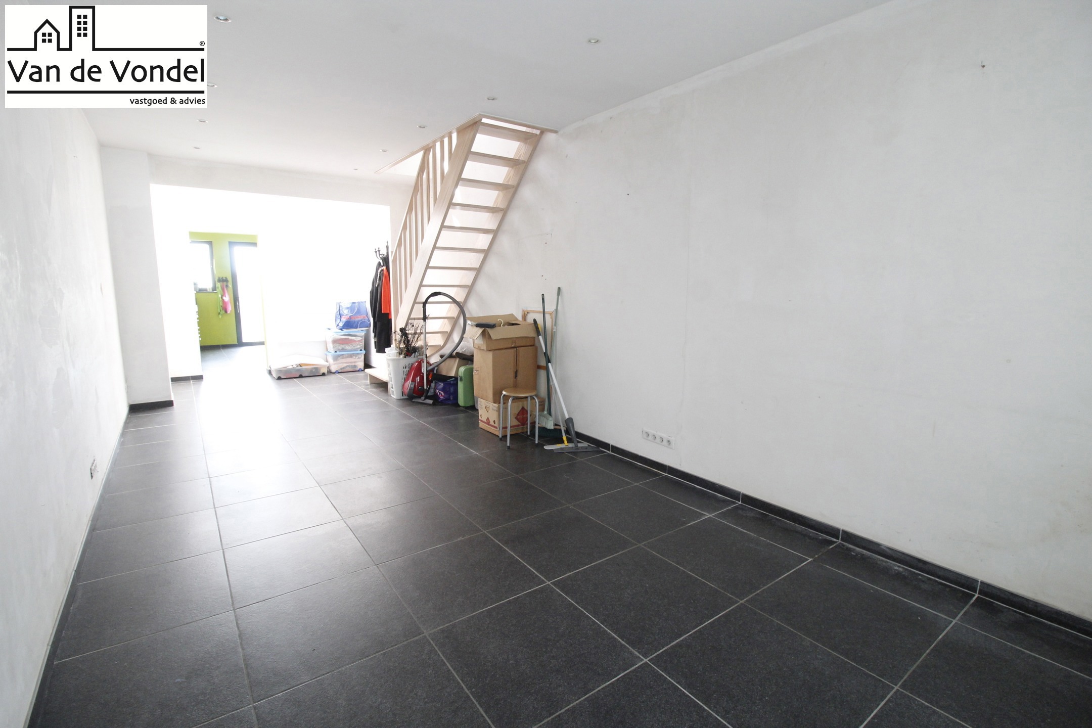 Gerenoveerde woning met 3 slaapkamers in Geraardsbergen. - foto 3