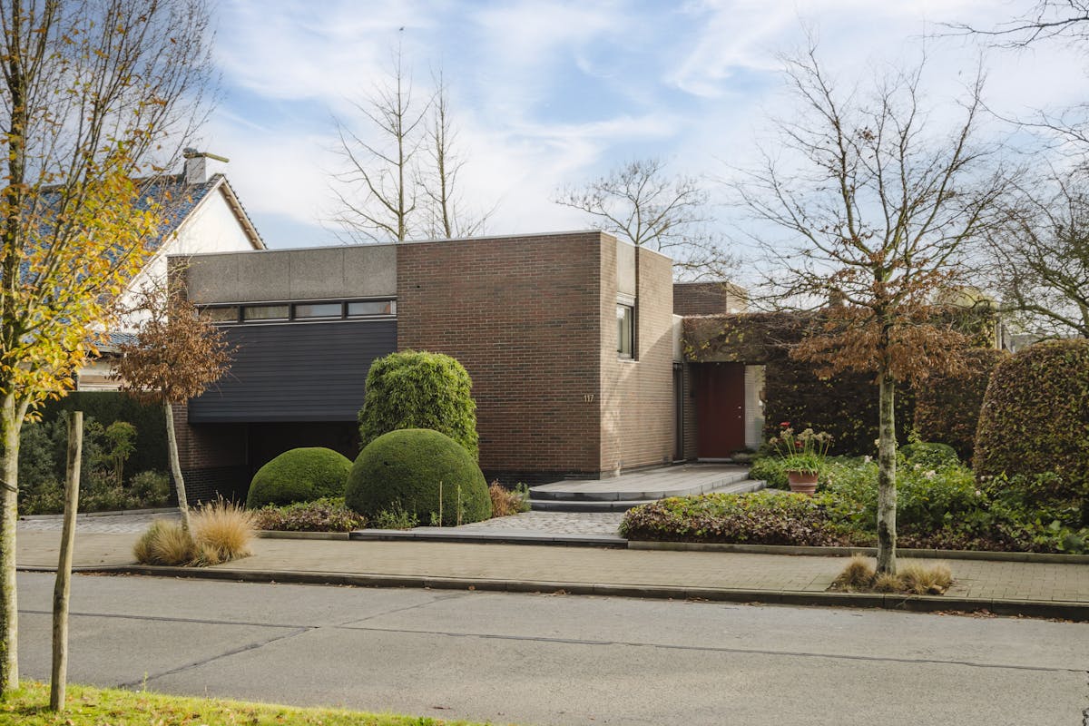 Charmante villa architecturale à vendre à Wevelgem ! - photo 1