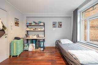 Chambre d'étudiant calme et lumineuse à vendre dans un endroit privilégié à LouvainVous cherchez une chambre d'étudiant de qualité ou un...