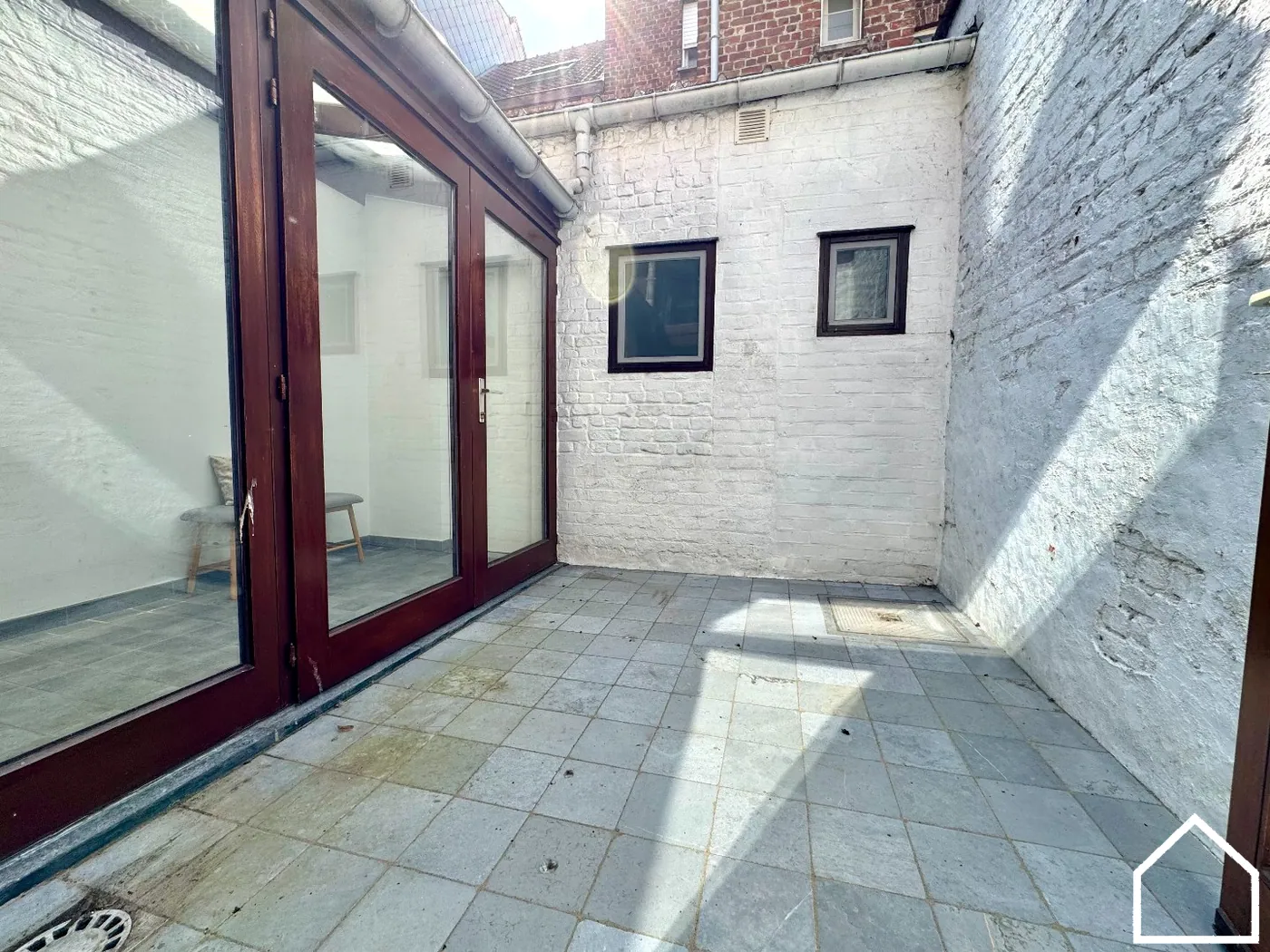 INSTAPKLARE WONING MET 5 SLPKS, 2 BADKAMERS EN TERRAS - foto 3