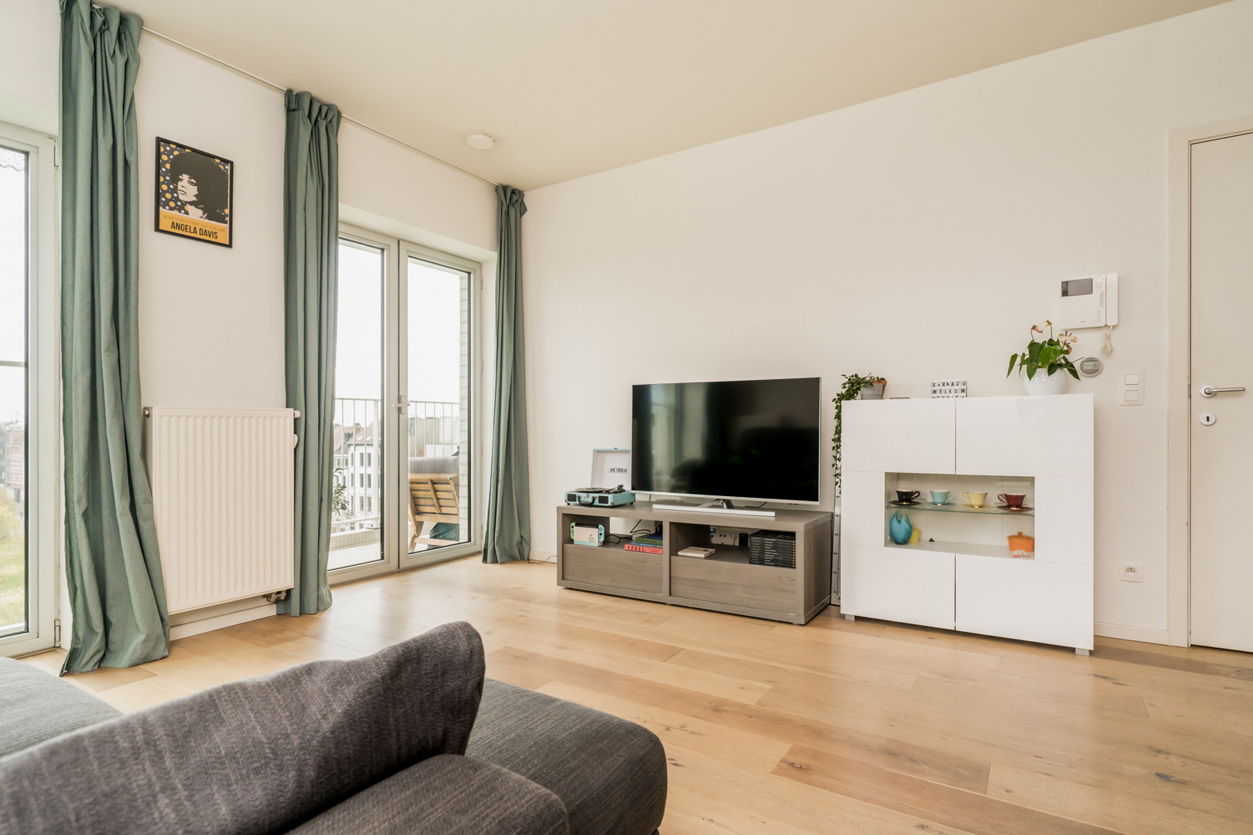 APPARTEMENT OP STRATEGISCHE LIGGING MET VEEL TROEVEN - foto 2