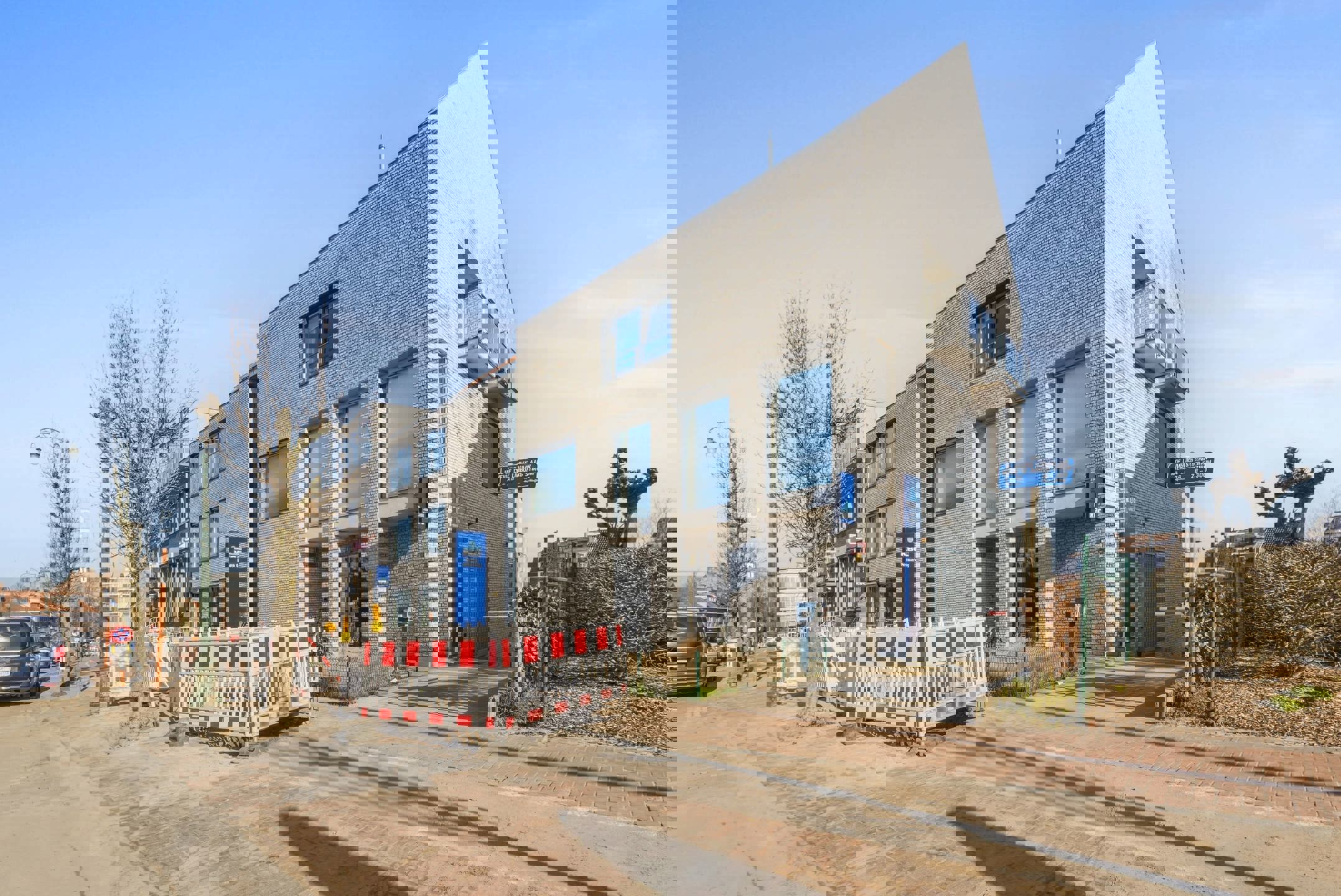 Lichtrijke kantoren te koop – 256 m² - foto 2