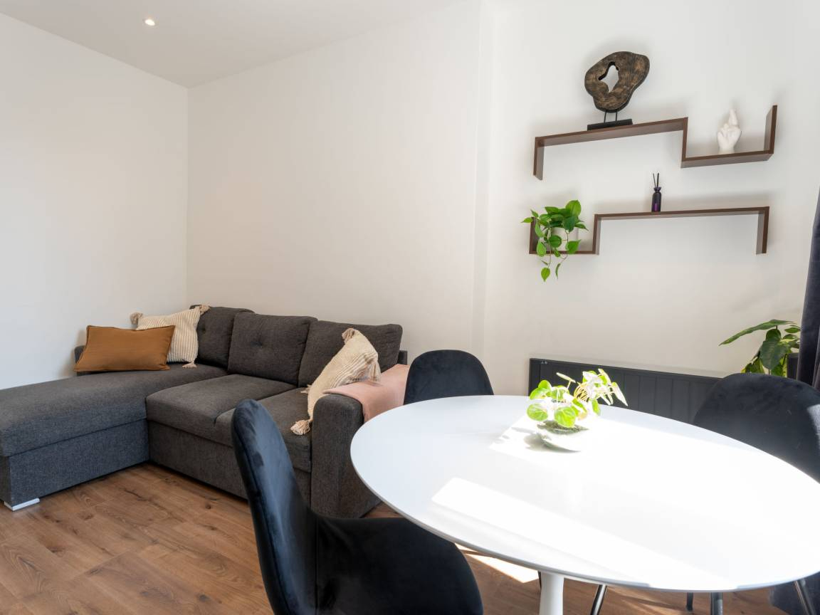 Instapklaar één slaapkamer appartement vlakbij het strand - foto 4