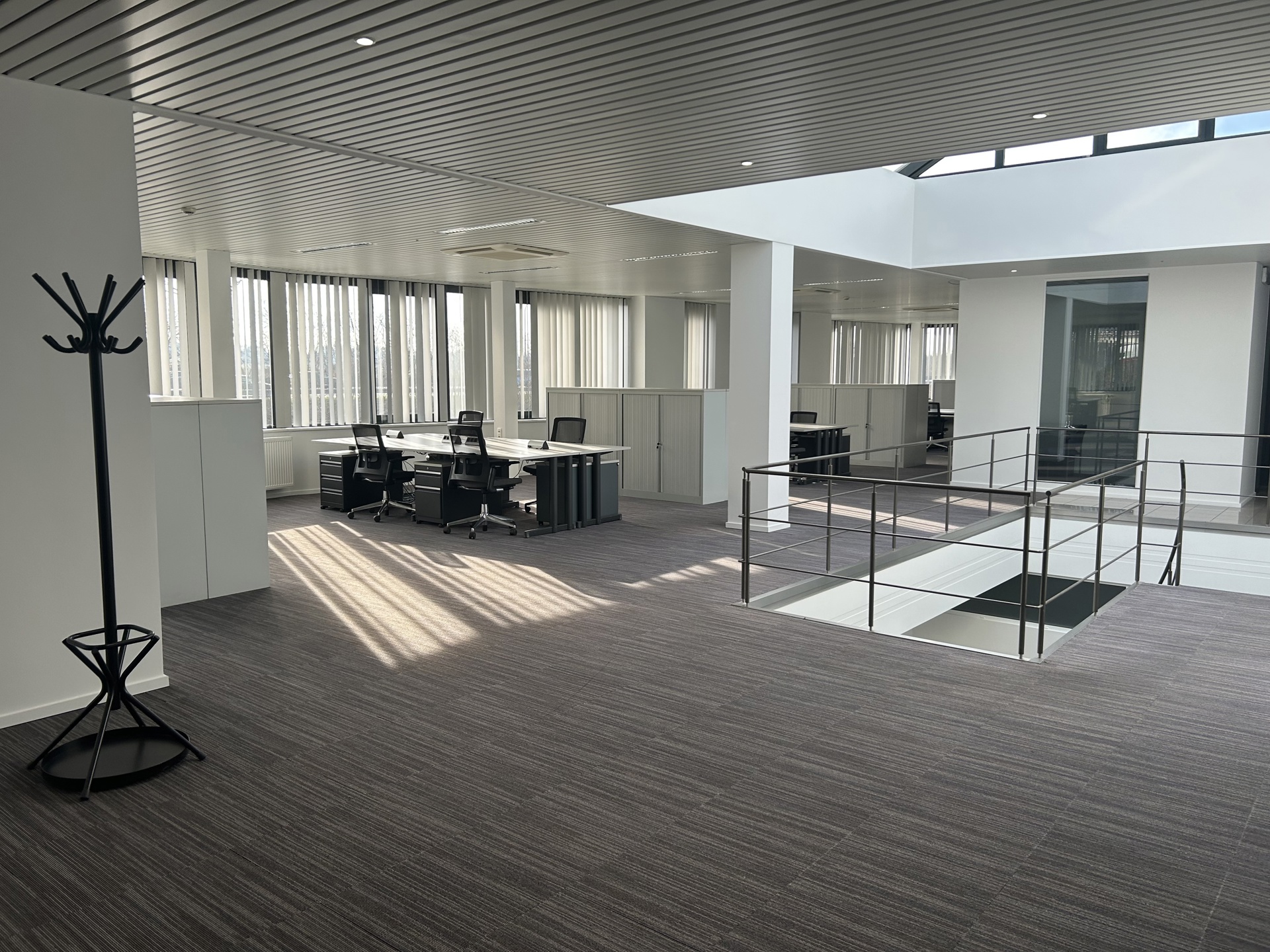 Commercial for rent in Leuven - photo 2