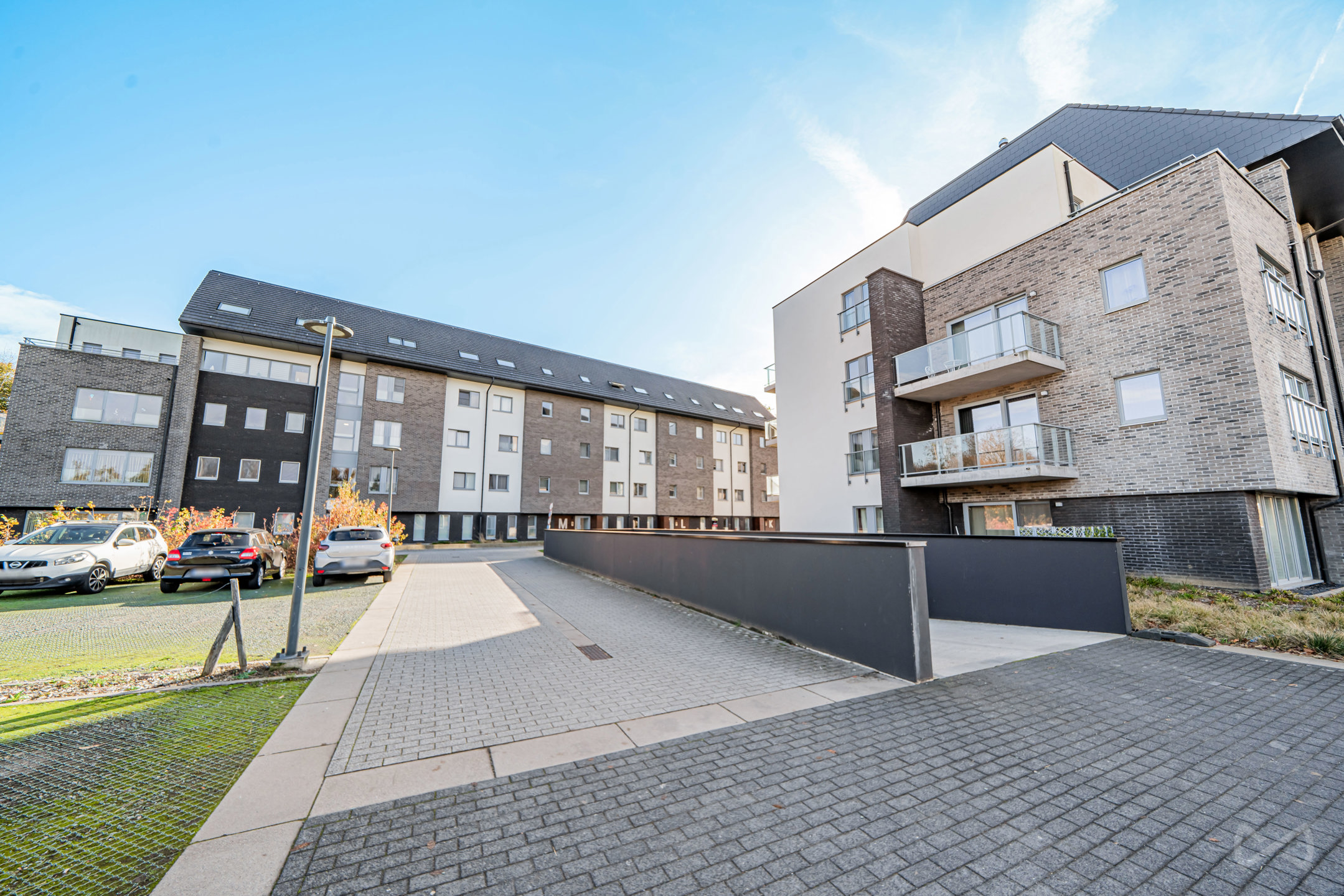 Appartement te koop in Bergen met 2 slaapkamers - foto 1