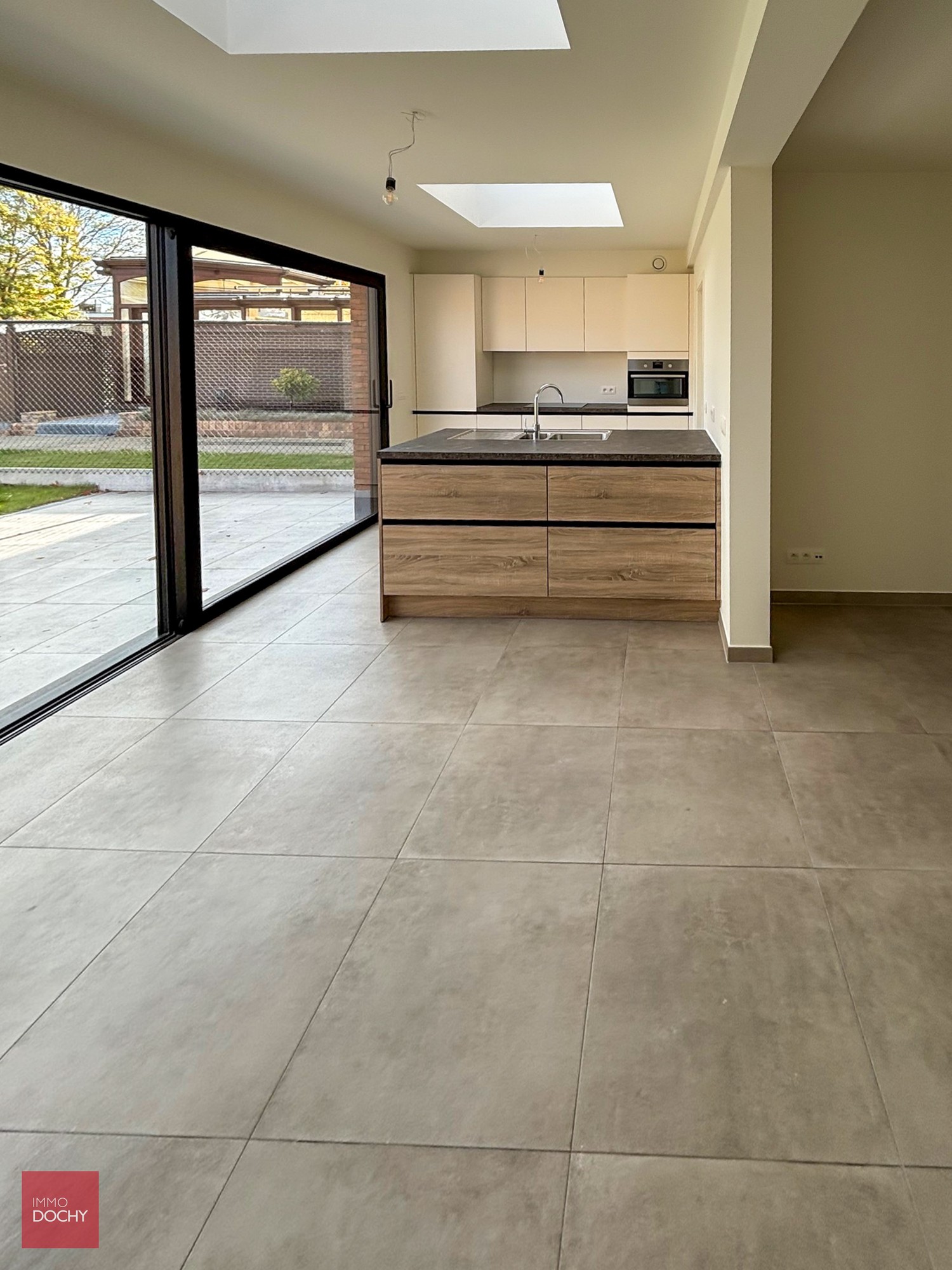 Volledig vernieuwde instapklare woning in rustige omgeving | Anjelierenlaan - foto 4