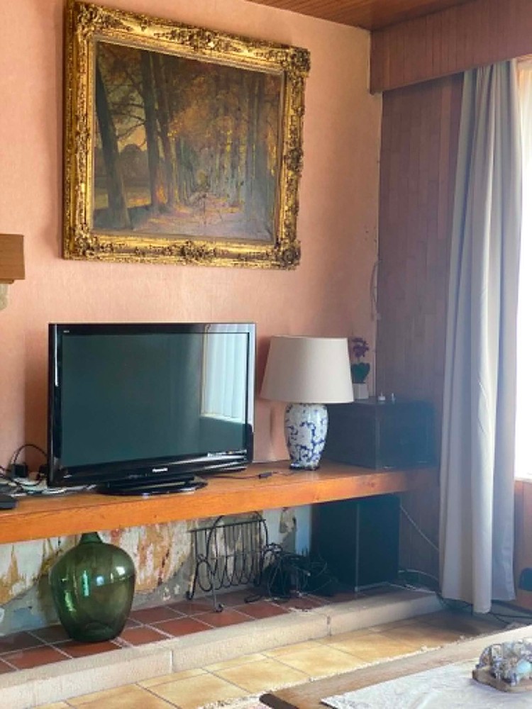 Charmante 3-gevelwoning met 2 slaapkamers, ruime zolder en tal van mogelijkheden - foto 2
