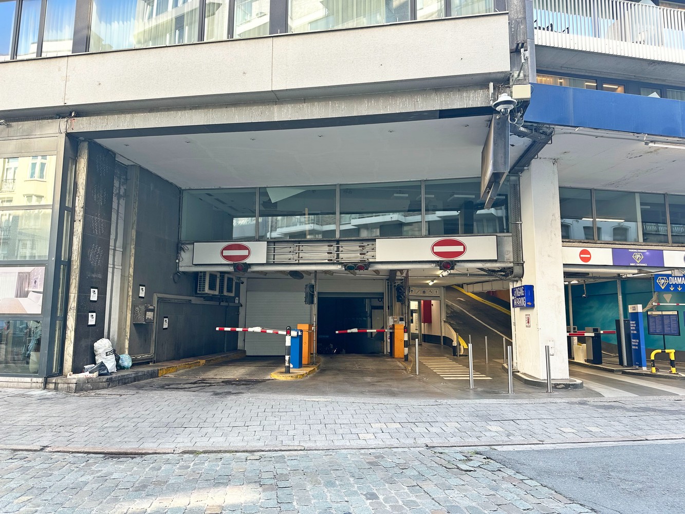 Garage à louer à Anvers - photo 4