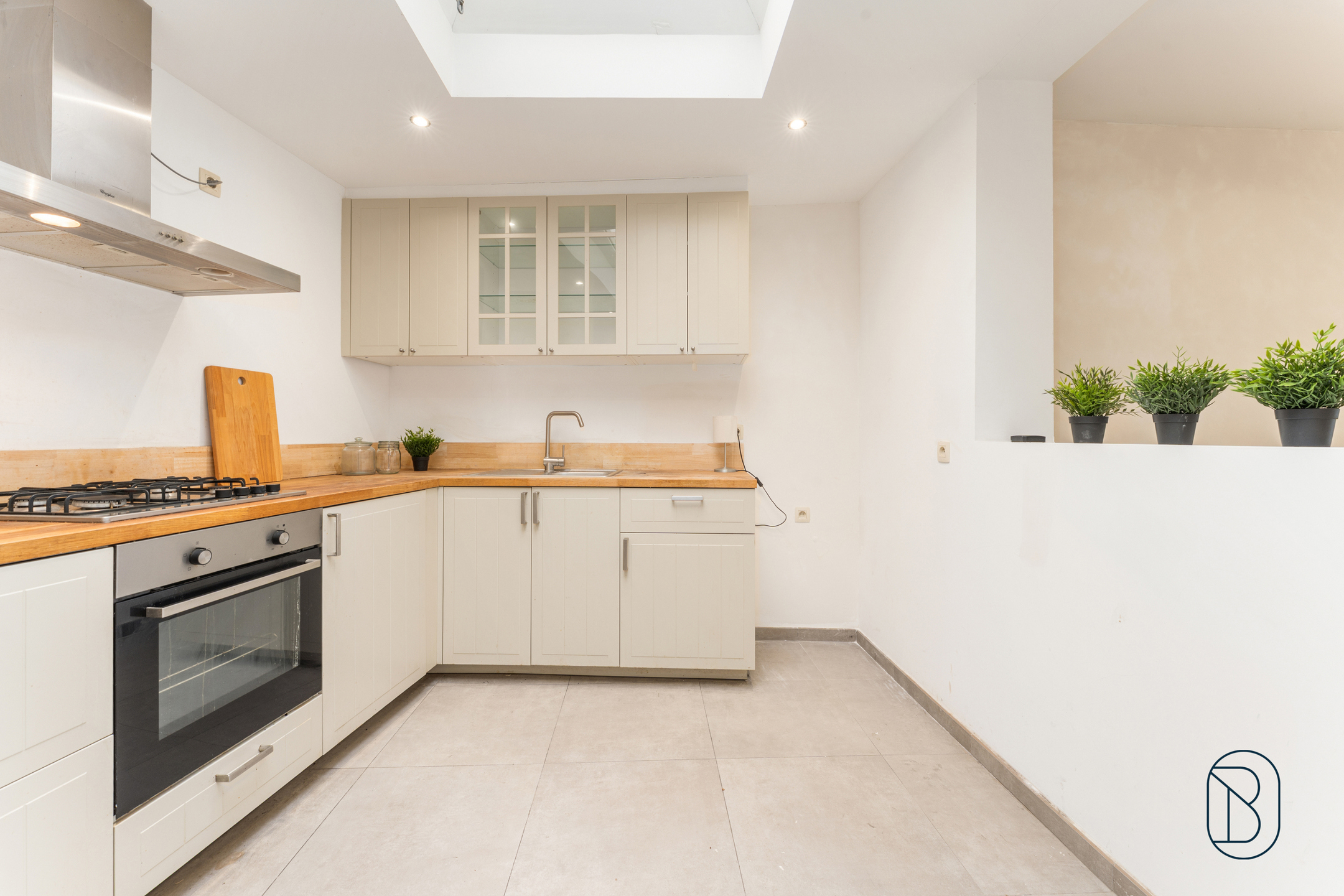 Leuk gerenoveerde woning met 4 slaapkamers en tuin - foto 5